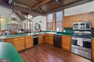 230 Washington St, Fieldsboro, NJ 08505 - Photo 17