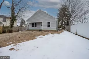 48 Pine St, Beverly, NJ 08010 - Photo 21