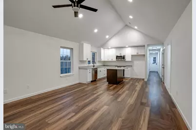 48 Pine Street, Beverly, NJ 08010 - Photo 5