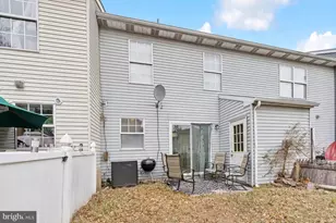 18 E 4th St, Burlington, NJ 08016 - Photo 25