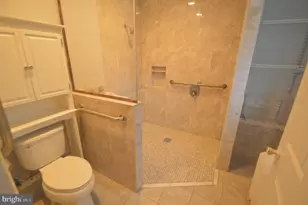 322 Jones Ave, Burlington, NJ 08016 - Photo 11