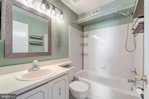 1707A Heatherstone Ct, Mount Laurel, NJ 08054 - Photo 17