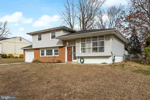 51 Suburban Blvd, Delran, NJ 08075 - Photo 3