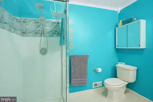 18 Dryden Dr, Burlington, NJ 08016 - Photo 21