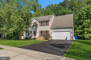 406 Arnold Dr, Florence, NJ 08518 - Photo 1