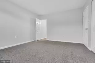 19-1 Florence Tollgate Pl, Florence, NJ 08518 - Photo 31