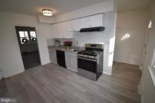 76 W 4th St, Burlington, NJ 08016 - Photo 7