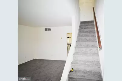 76 W 4th Street, Burlington, NJ 08016 - Photo 9