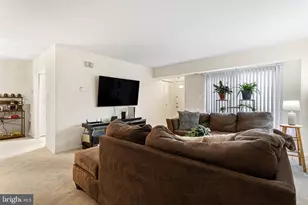 2147 Harbour Dr, Palmyra, NJ 08065 - Photo 3