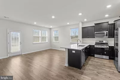 38 Peregrine, Burlington, NJ 08016 - Photo 7