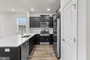 38 Peregrine, Burlington, NJ 08016 - Photo 9