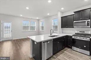 38 Peregrine, Burlington, NJ 08016 - Photo 11