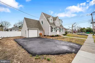 330 Hazel Ave, Delanco, NJ 08075 - Photo 3