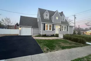 330 Hazel Ave, Delanco, NJ 08075 - Photo 3