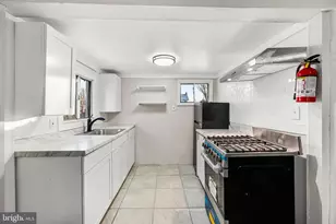 810 W 2nd St, Florence, NJ 08518 - Photo 11