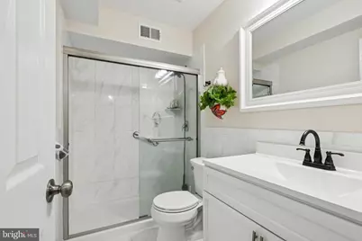411 Stiles Avenue #E5, Maple Shade, NJ 08052 - Photo 15