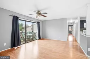 1404 Woodhollow Dr, Marlton, NJ 08053 - Photo 9