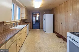 178 Mill St, Mount Holly, NJ 08060 - Photo 9