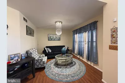 8 Creekwood Drive, Bordentown, NJ 08505 - Photo 3