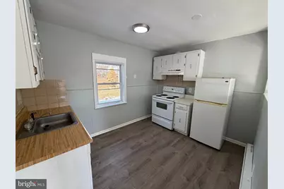 2707 Monmouth Road, Mount Holly, NJ 08060 - Photo 9