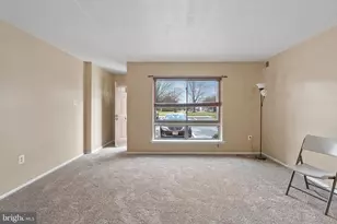 211 James Ct, Marlton, NJ 08053 - Photo 3