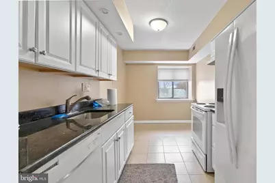 211 James Court, Marlton, NJ 08053 - Photo 7