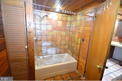 105 Thompson Street, Burlington, NJ 08016 - Photo 11