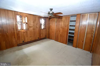 105 Thompson Street, Burlington, NJ 08016 - Photo 13