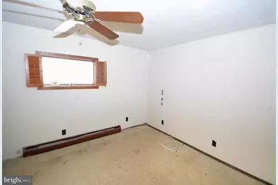 105 Thompson Street, Burlington, NJ 08016 - Photo 15