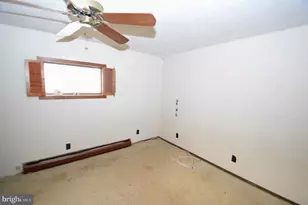 105 Thompson St, Burlington, NJ 08016 - Photo 15