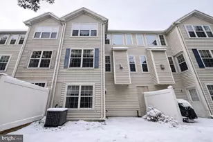 40 Compass Cir, Mount Laurel, NJ 08054 - Photo 23