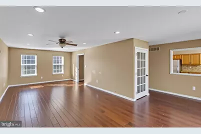 101 Windmere Court, Bordentown, NJ 08620 - Photo 9