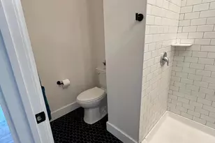 106 E Broad St, Burlington, NJ 08016 - Photo 9