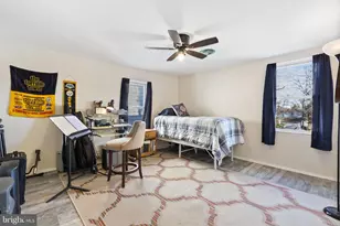 111 Thompson St, Burlington, NJ 08016 - Photo 17