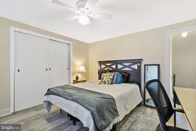 111 Thompson Street, Burlington, NJ 08016 - Photo 13