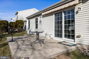 404 Aster Pl, Mount Laurel, NJ 08054 - Photo 25