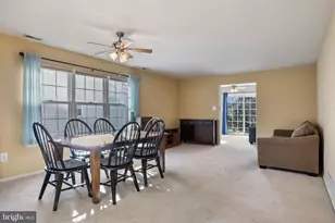 404 Aster Pl, Mount Laurel, NJ 08054 - Photo 9