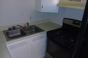 9 Springfield Rd, Wrightstown, NJ 08562 - Photo 3