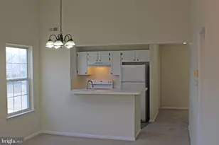 27 Foxglove Dr, Delran, NJ 08075 - Photo 7