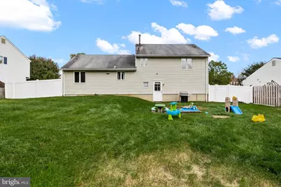 225 Sharrow Vale Road, Delran, NJ 08075 - Photo 23