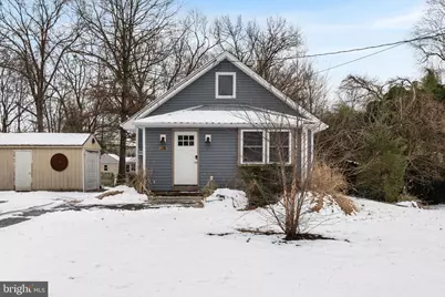 28 Oregon Avenue, Mount Laurel, NJ 08054 - Photo 1