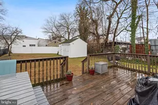 140 W 5th St, Palmyra, NJ 08065 - Photo 27