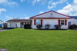 15 Efland Ln, Willingboro, NJ 08046 - Photo 1