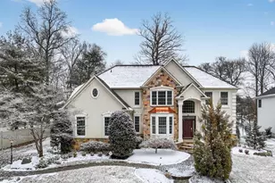 35 Stanwyck Rd, Mount Laurel, NJ 08054 - Photo 1