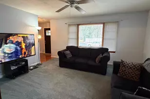 221 W 3rd St, Palmyra, NJ 08065 - Photo 11