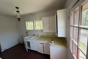 718 Woodlane Rd, Beverly, NJ 08010 - Photo 19