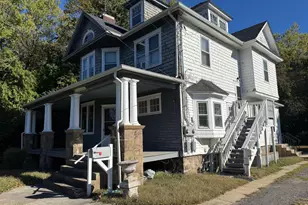 718 Woodlane Rd, Beverly, NJ 08010 - Photo 3