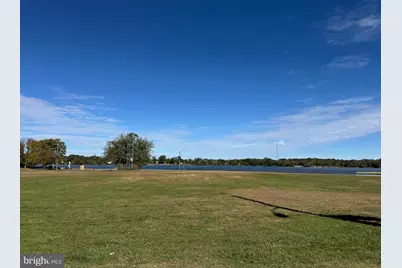 310 Front Street, Beverly, NJ 08010 - Photo 9