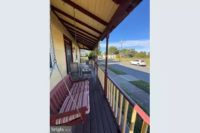 310 Front Street, Beverly, NJ 08010 - Photo 3