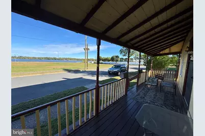 310 Front Street, Beverly, NJ 08010 - Photo 5